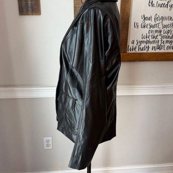 Forever 21 Black Faux Leather Women's Jacket - Picture 4 of 14